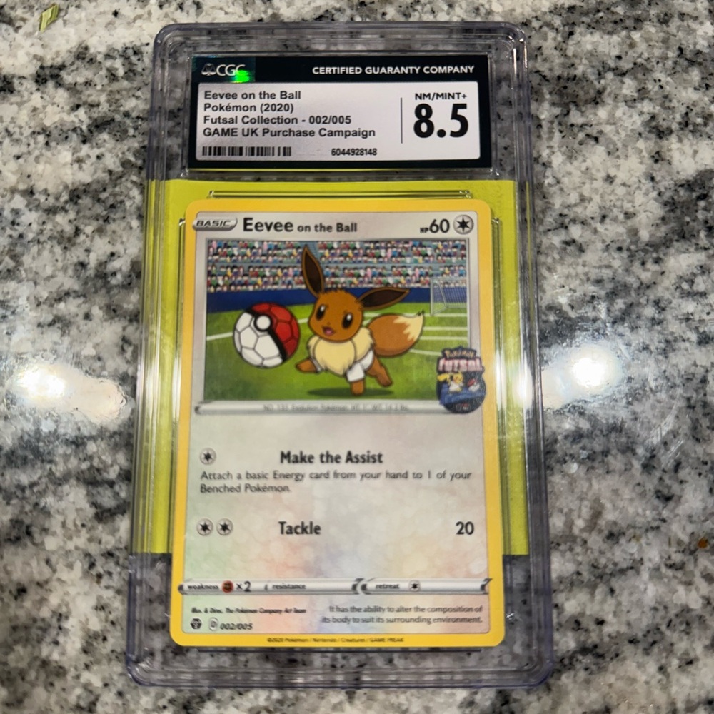Assorted Pokémon Trading Cards Collection - Picture 8 of 11